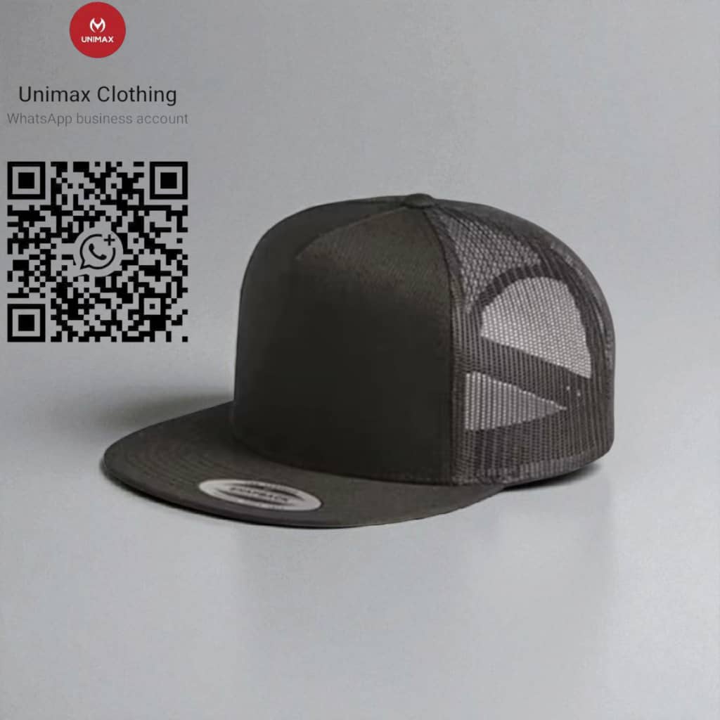 Yupoong Trucker Cap Black